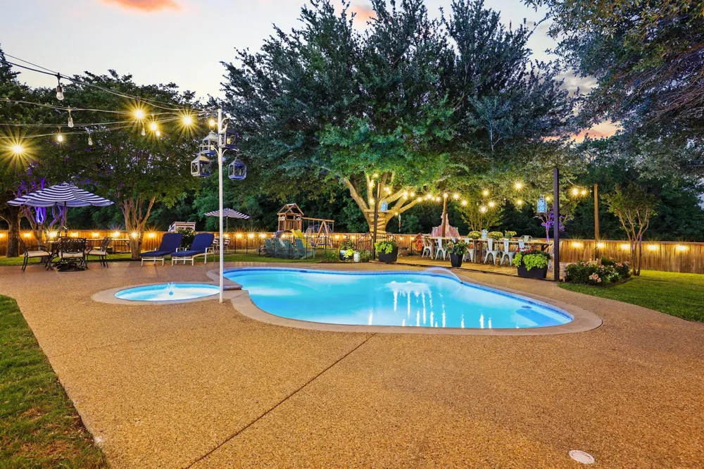 981 County Road 4918 Trenton, TX 75490