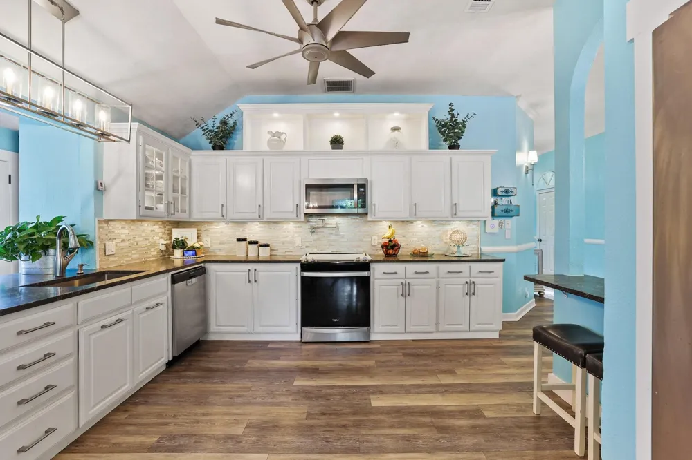 981 County Road 4918 Trenton, TX 75490