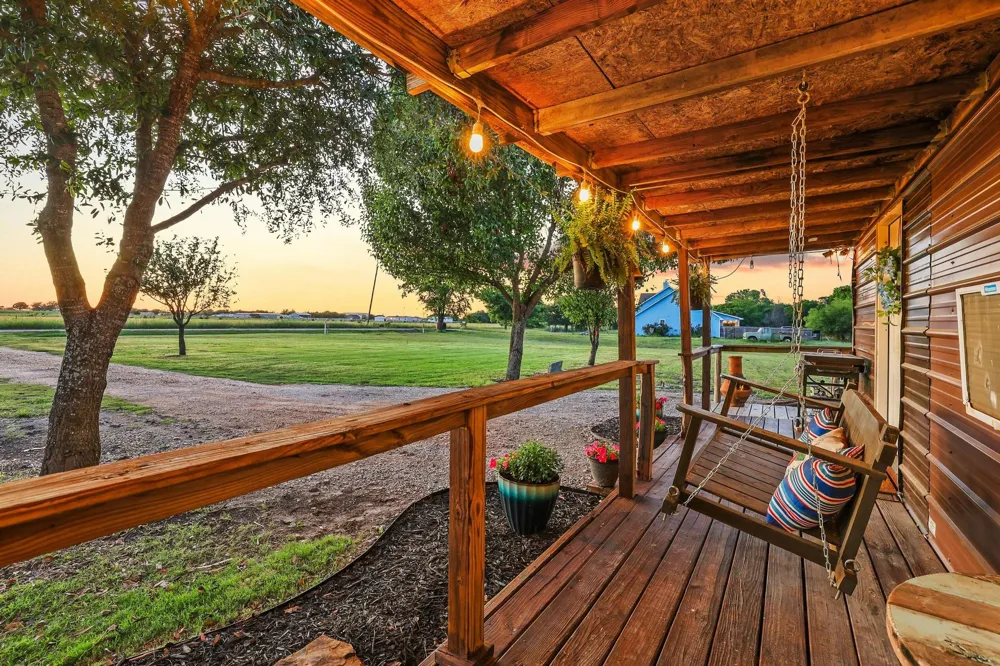 981 County Road 4918 Trenton, TX 75490