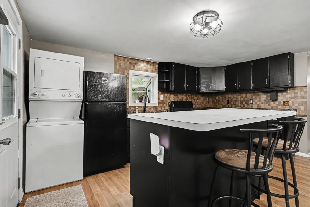 58858 River Heights Drive Three Rivers, MI 49093