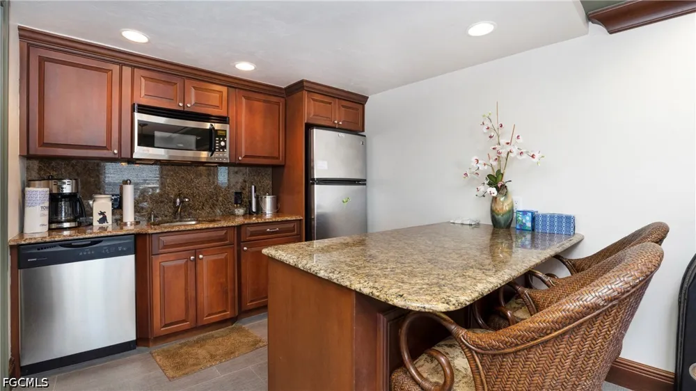 Virginia Avenue #601 Fort Myers, FL 33901