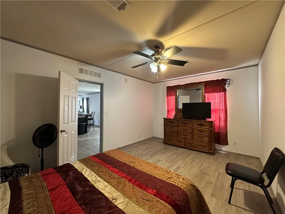 6038 Horizon Drive Corpus Christi, TX 78408