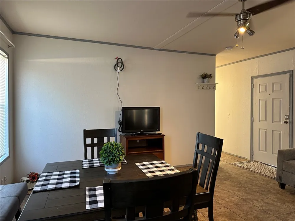 6038 Horizon Drive Corpus Christi, TX 78408