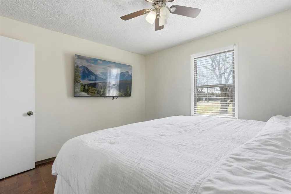 9213 Wilson Road Pilot Point, TX 76258