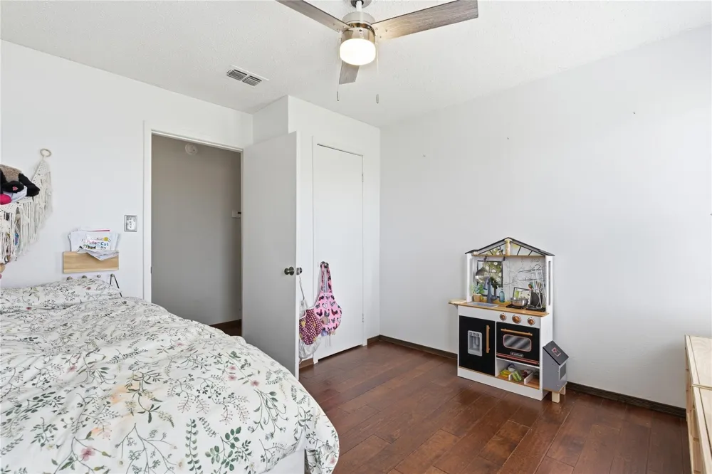9213 Wilson Road Pilot Point, TX 76258