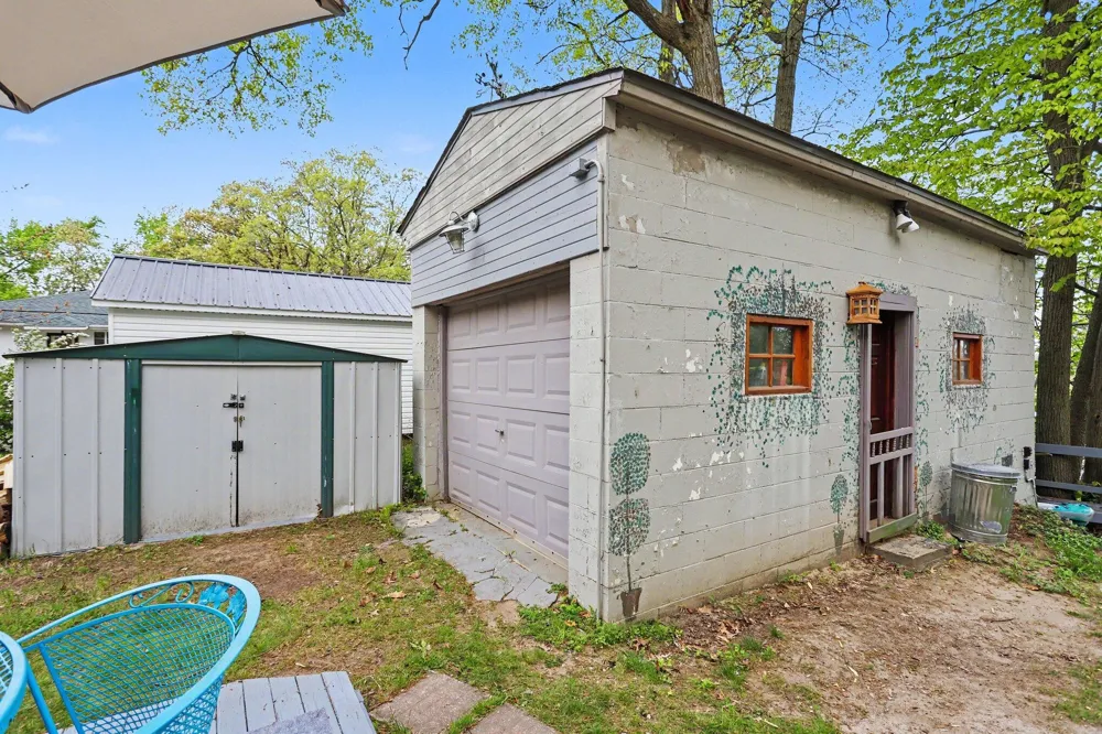 58858 River Heights Drive Lockport Township, MI 49093