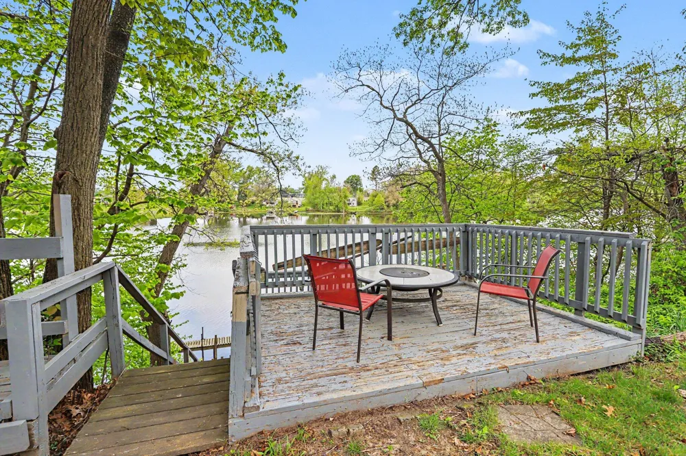 58858 River Heights Drive Lockport Township, MI 49093