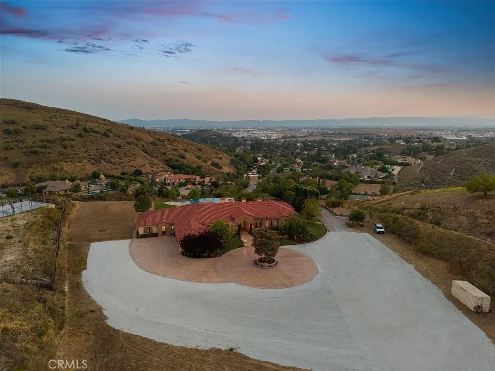 10727 W Stallion Ranch Road Shadow Hills, CA 91040