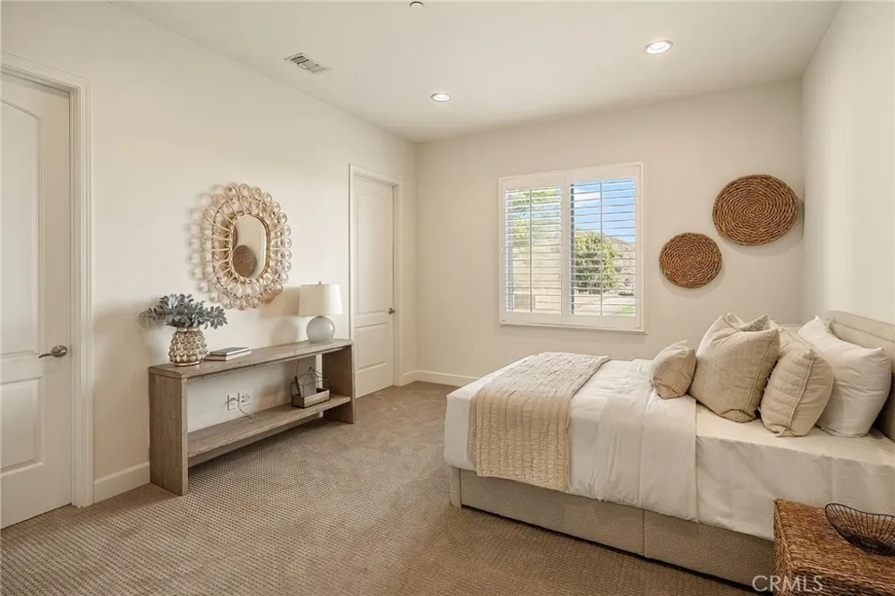 10727 W Stallion Ranch Road Shadow Hills, CA 91040
