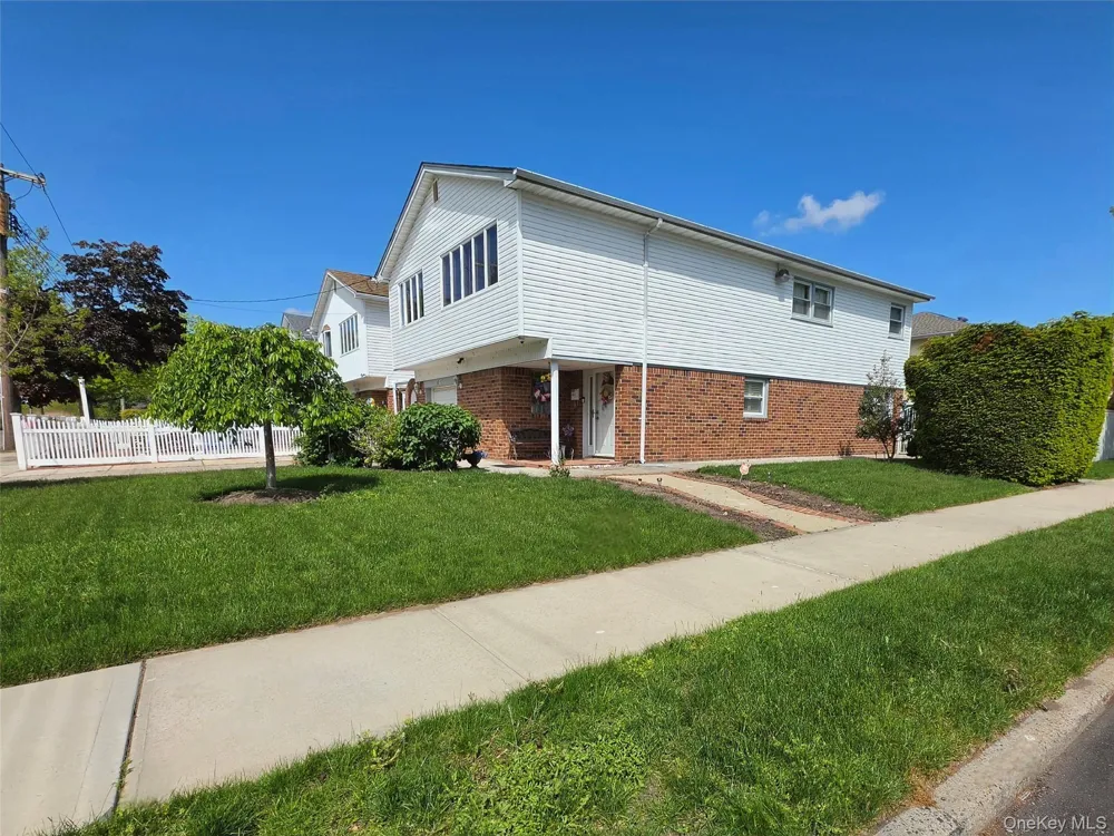 90-17 165th Avenue Howard Beach, NY 11414