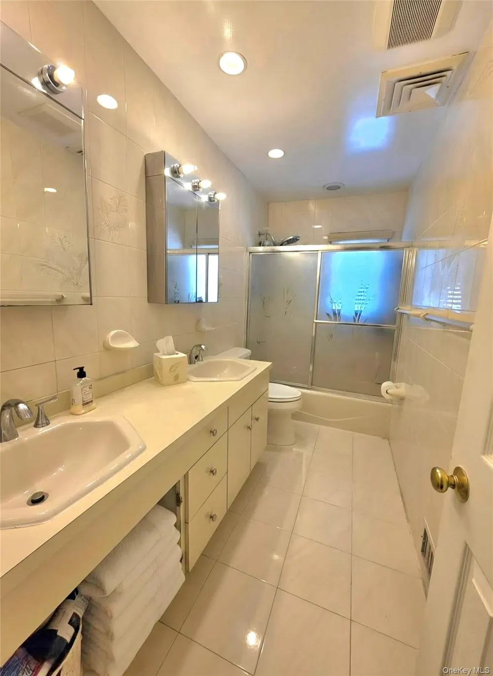 90-17 165th Avenue Howard Beach, NY 11414