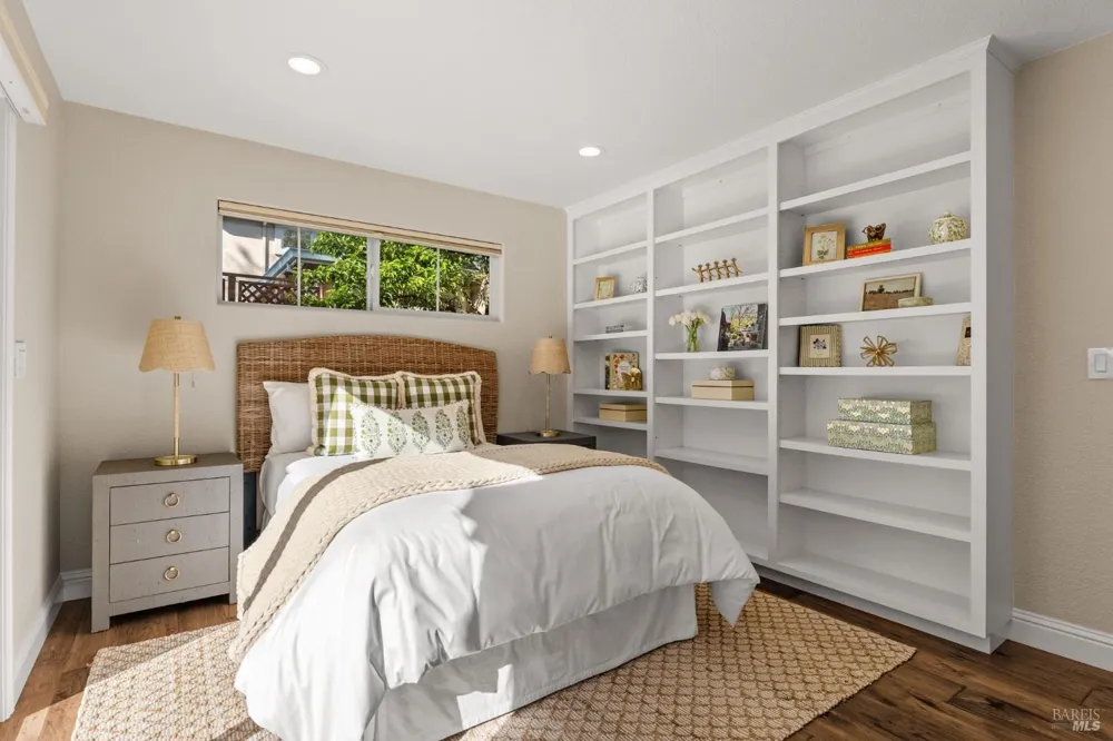 708 Hunt Avenue St. Helena, CA 94574