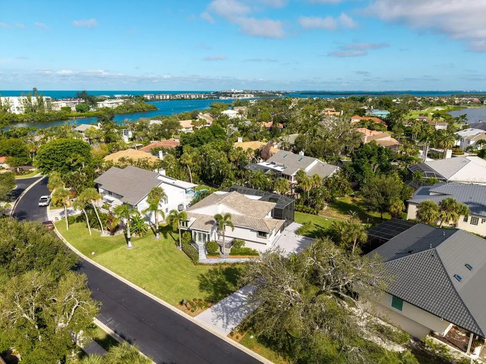 3210 BAYOU SOUND Longboat Key, FL 34228