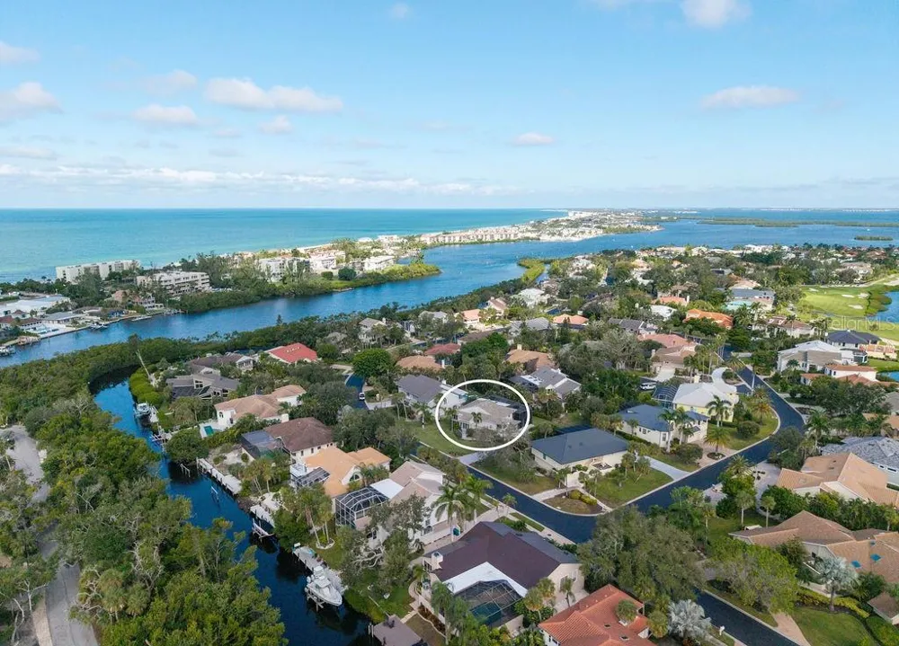 3210 BAYOU SOUND Longboat Key, FL 34228