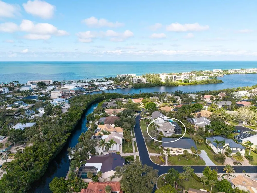 3210 BAYOU SOUND Longboat Key, FL 34228