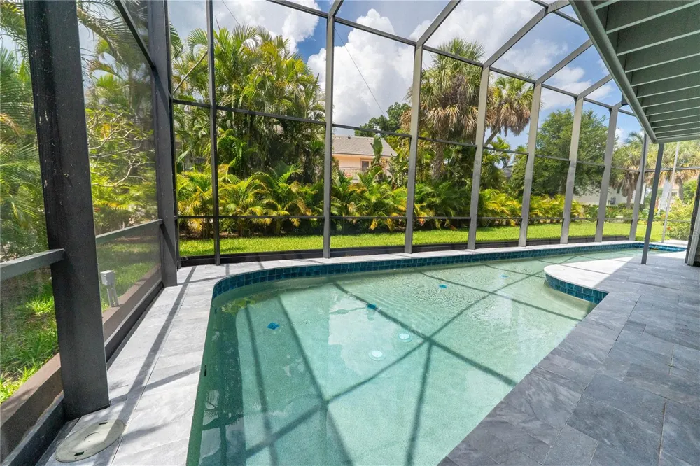 3210 BAYOU SOUND Longboat Key, FL 34228