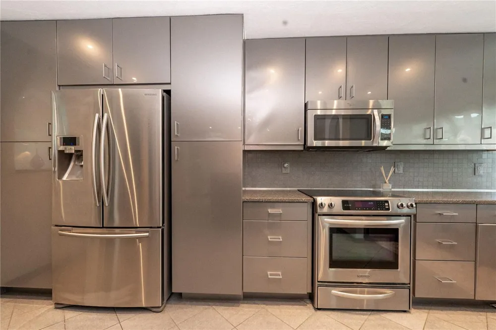 3210 BAYOU SOUND Longboat Key, FL 34228