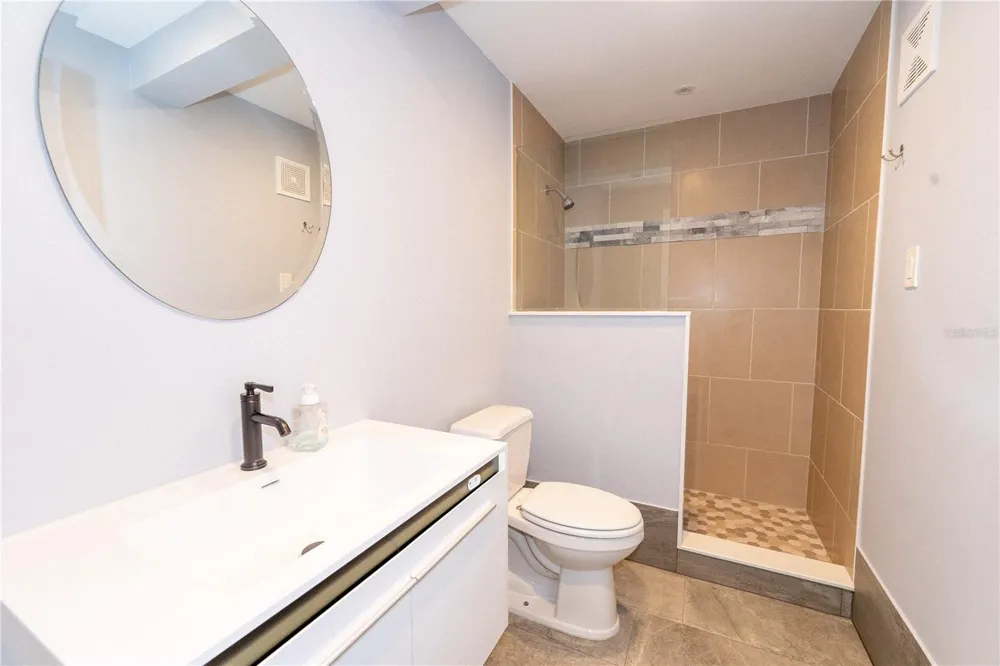 3210 BAYOU SOUND Longboat Key, FL 34228