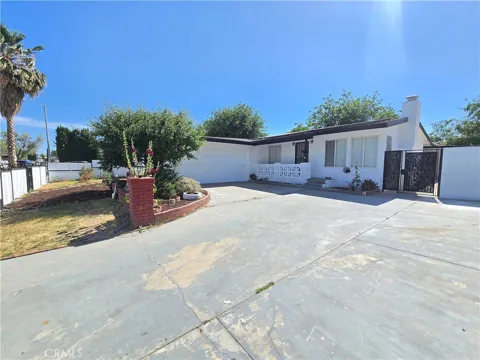 44221 4th E