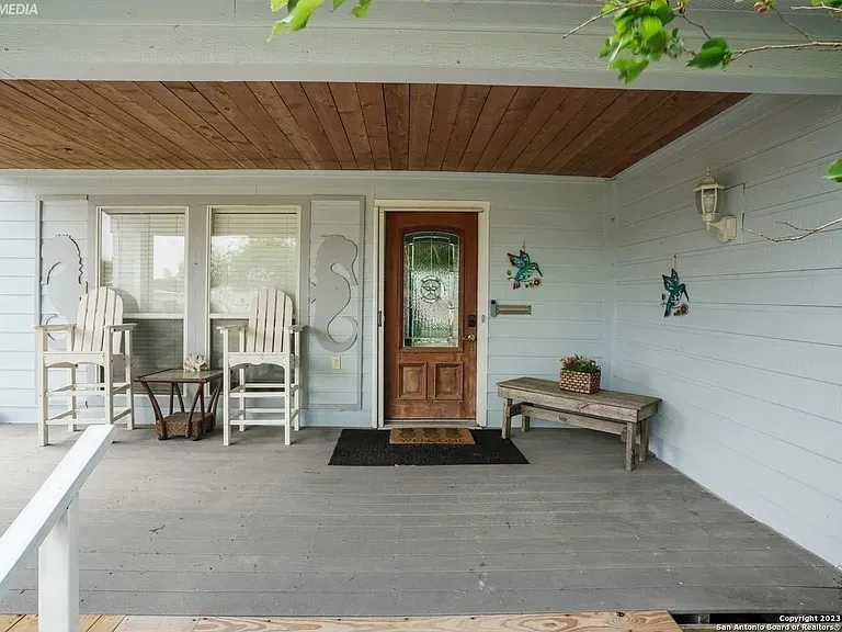 222 S 12th Street Aransas Pass, TX 78336