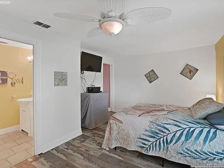 222 S 12th Street Aransas Pass, TX 78336