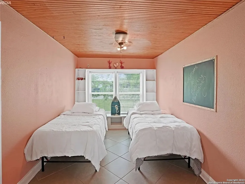 222 S 12th Street Aransas Pass, TX 78336