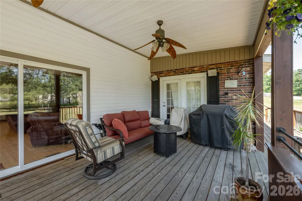 231 Allen Road East Flat Rock, NC 28726