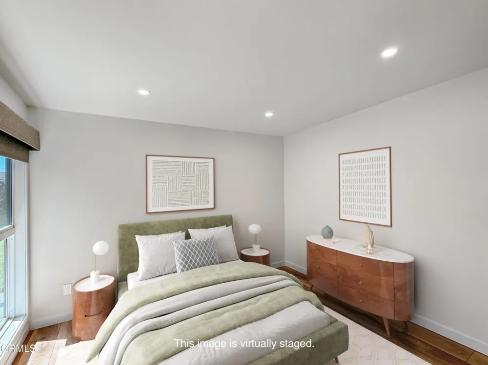 61 Redwood Avenue Ventura, CA 93003