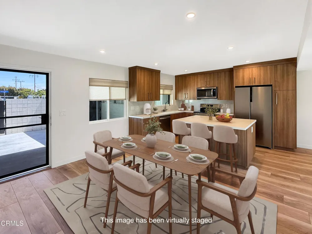 61 Redwood Avenue Ventura, CA 93003