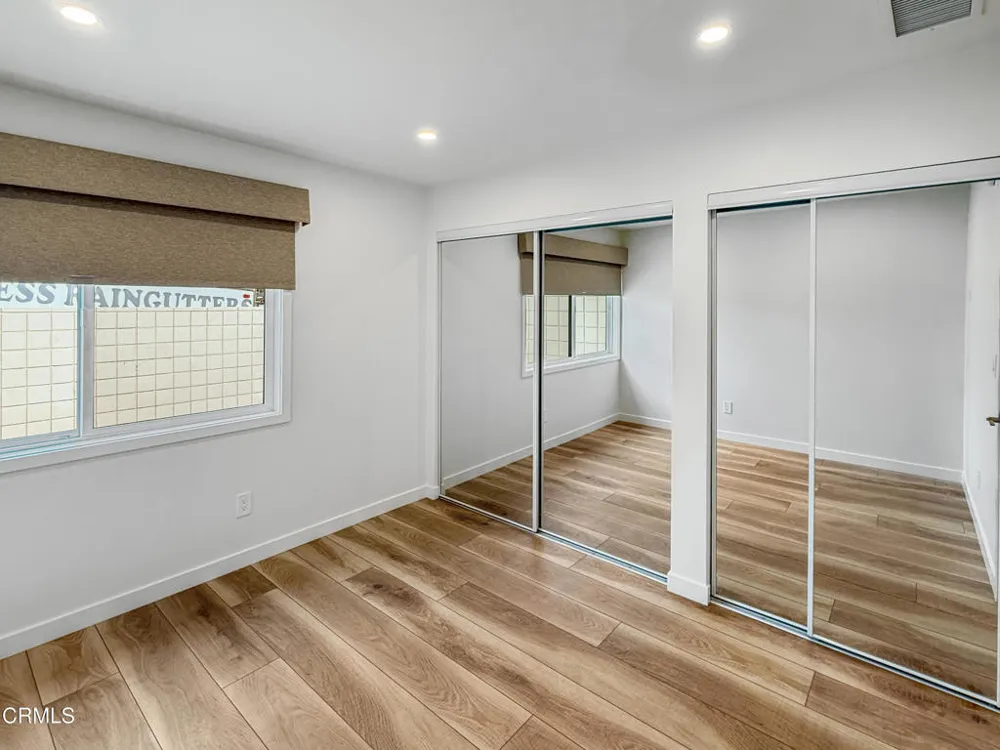 61 Redwood Avenue Ventura, CA 93003