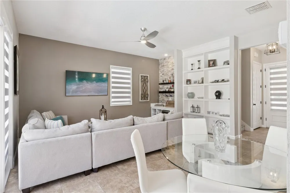 7407 OCONEE ST Reunion, FL 34747