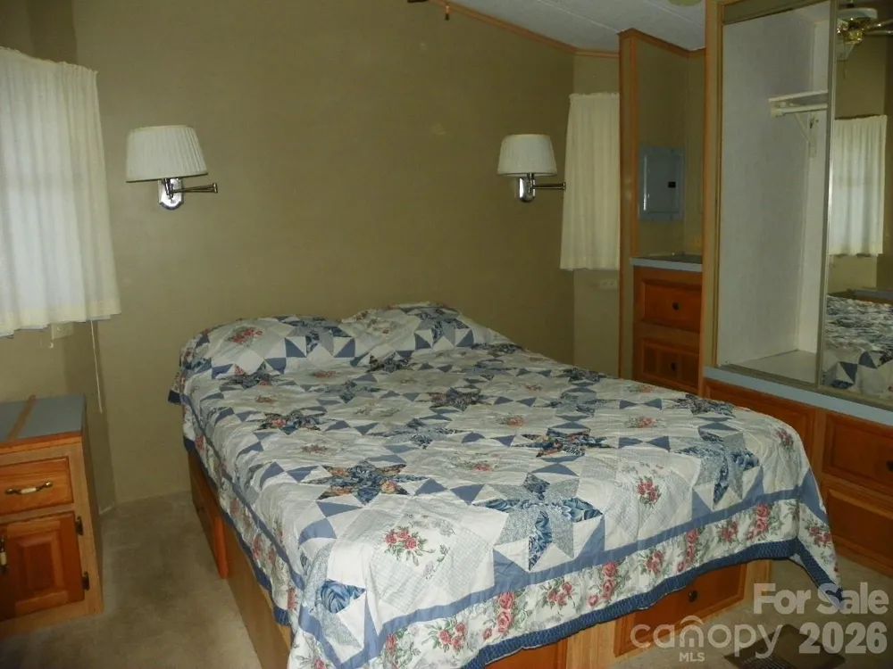 105 Dogwood Circle New London, NC 28127
