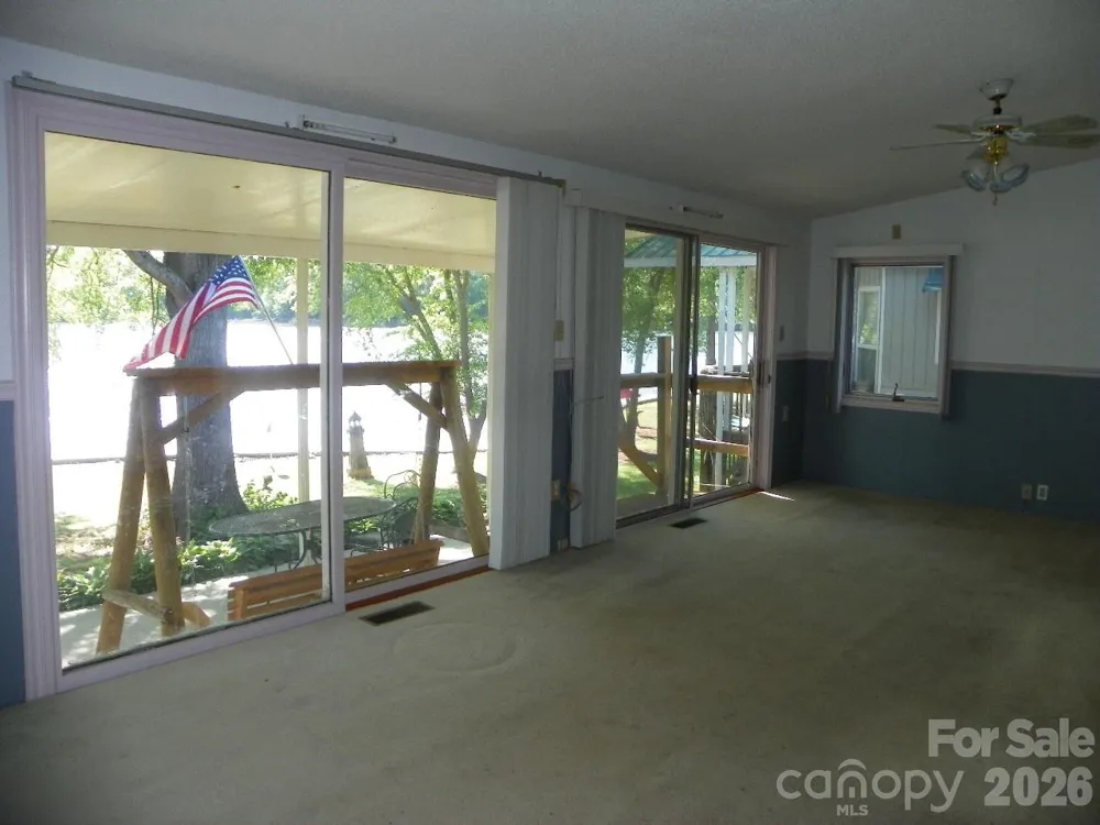 105 Dogwood Circle New London, NC 28127