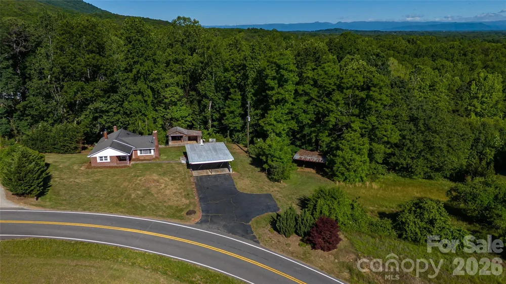 3036 Flat Gap Road Valdese, NC 28690