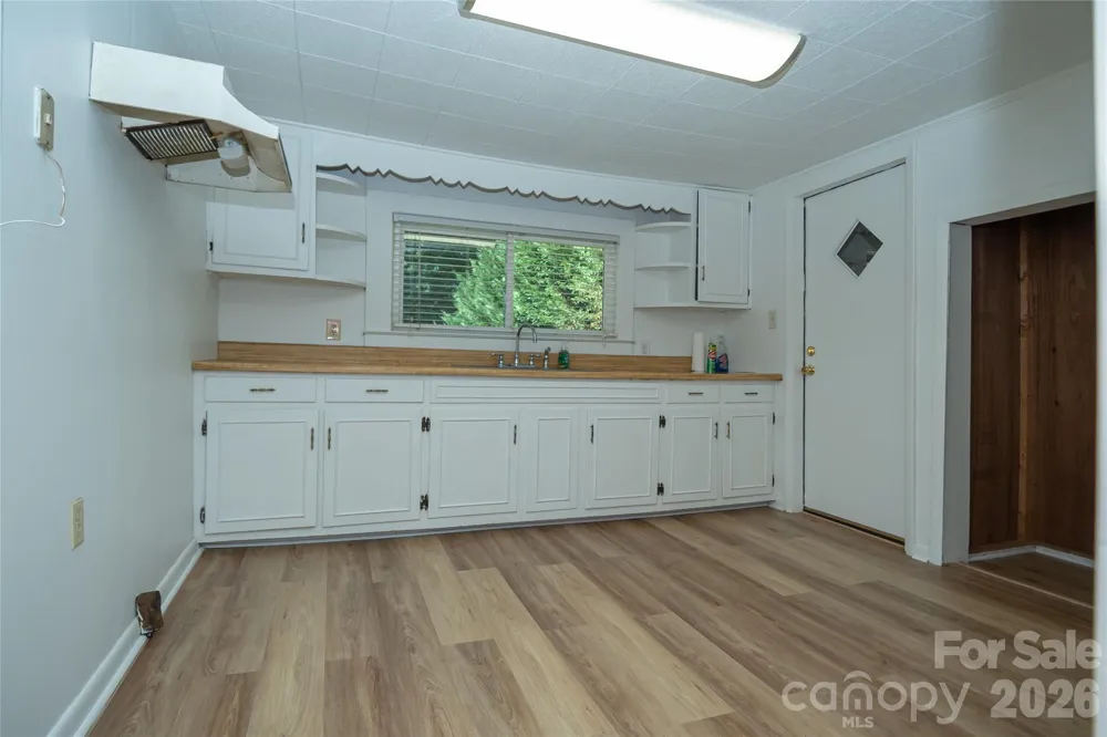 3036 Flat Gap Road Valdese, NC 28690