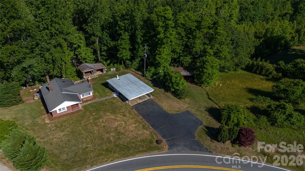 3036 Flat Gap Road Valdese, NC 28690