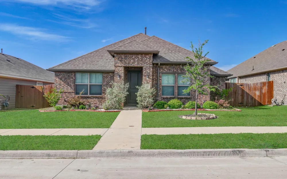 3854 Star Mesa Street Crandall, TX 75114