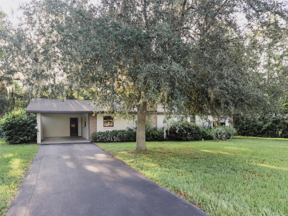 4367 S US 301 Bushnell, FL 33513