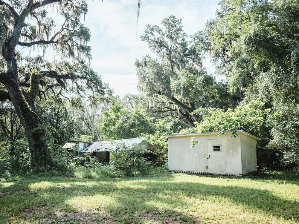 4367 S US 301 Bushnell, FL 33513