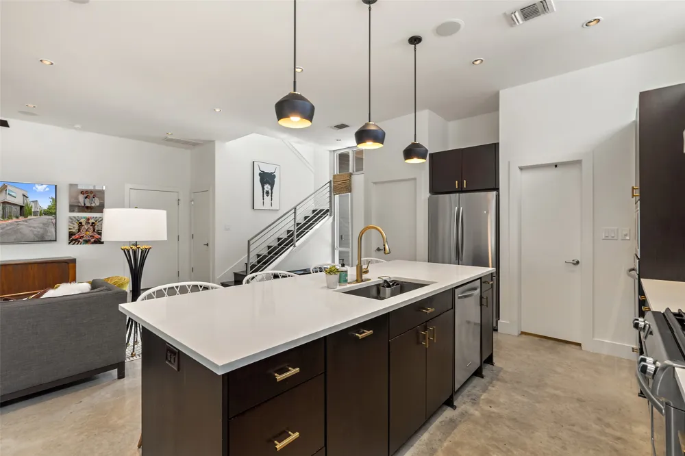 2105 Goodrich Avenue #2 Austin, TX 78704