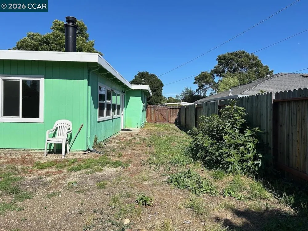 1517 Garfield St Fairfield, CA 94533
