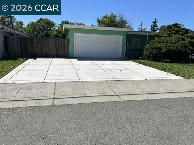 1517 Garfield St Fairfield, CA 94533
