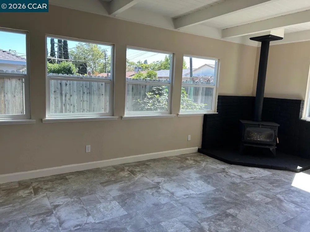 1517 Garfield St Fairfield, CA 94533