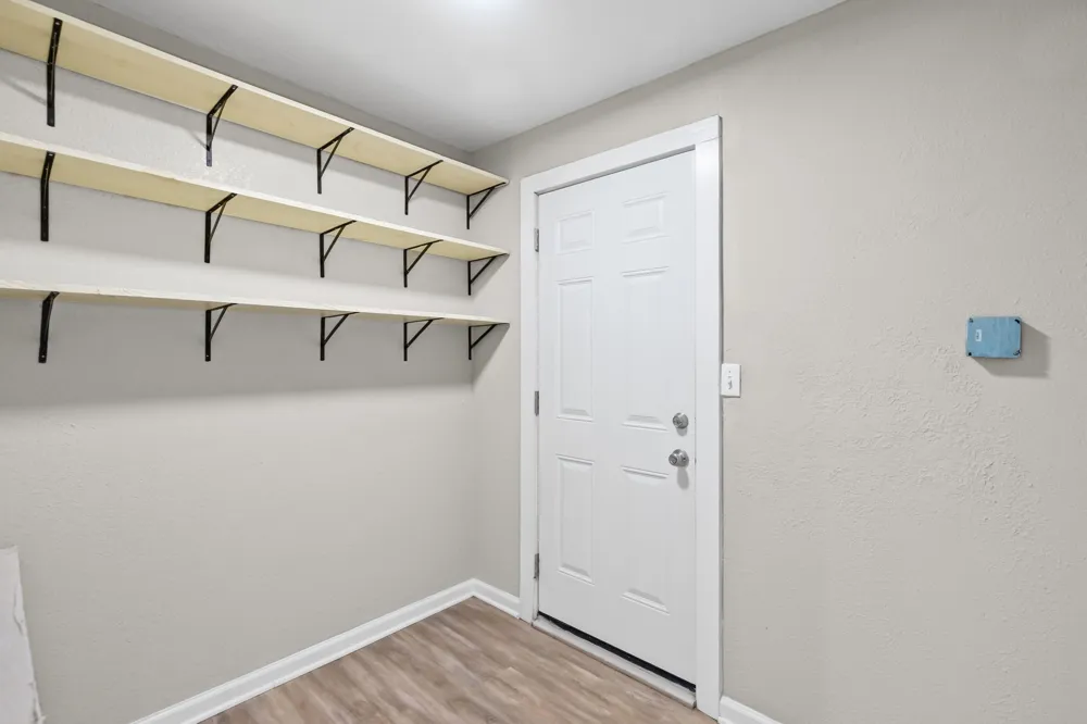 208 Lee Ivie Lane Emory, TX 75440