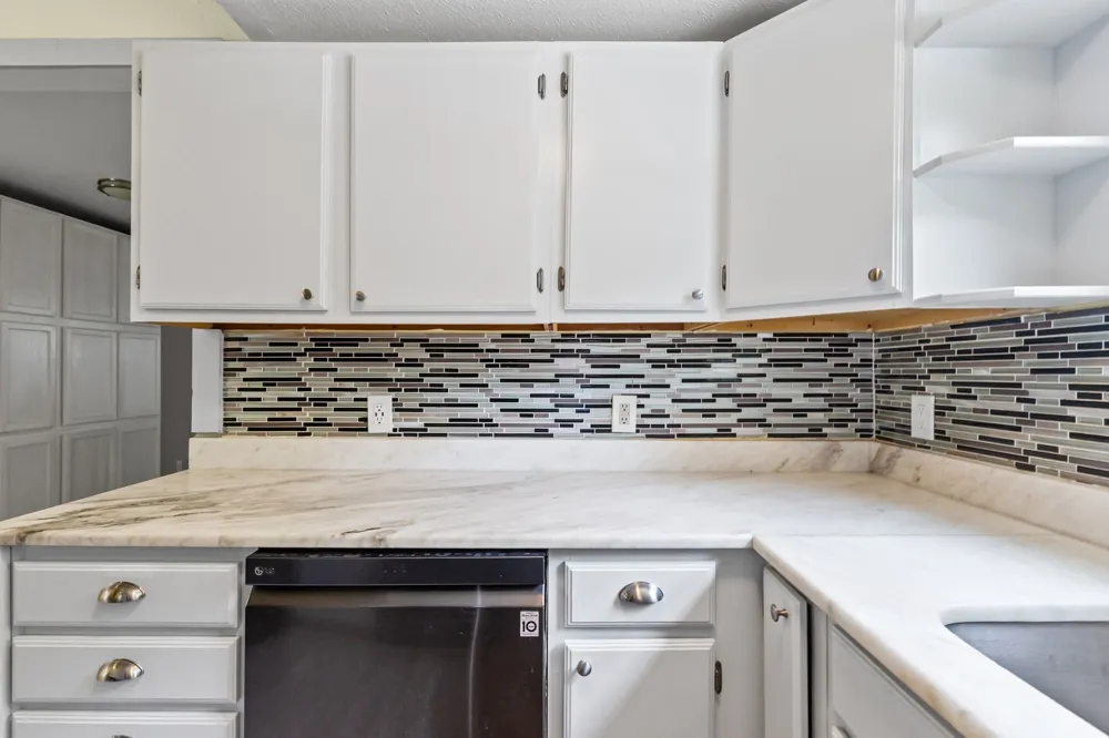 208 Lee Ivie Lane Emory, TX 75440
