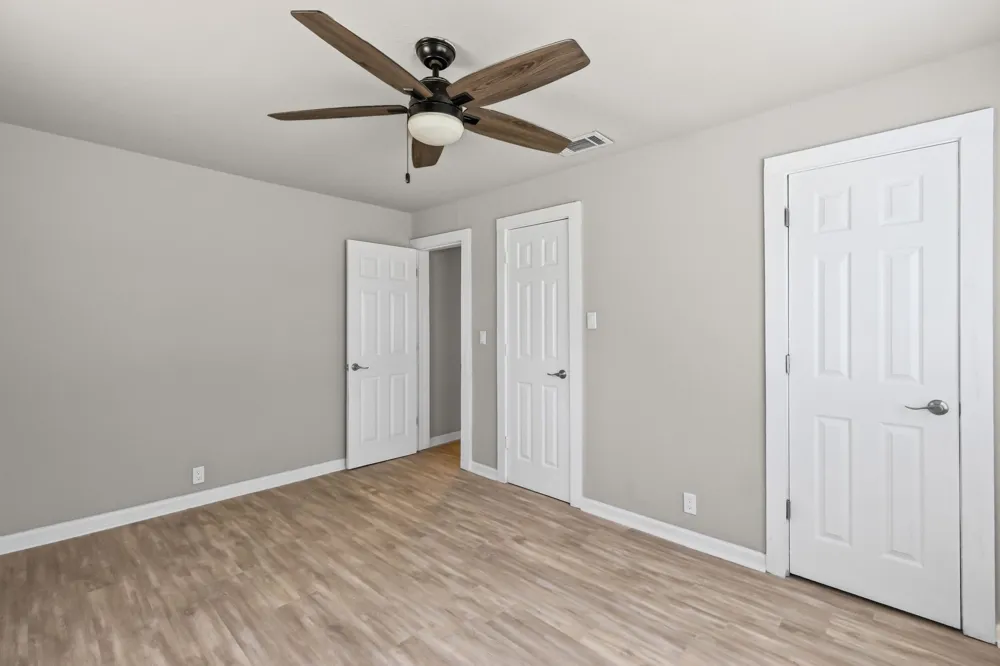 208 Lee Ivie Lane Emory, TX 75440