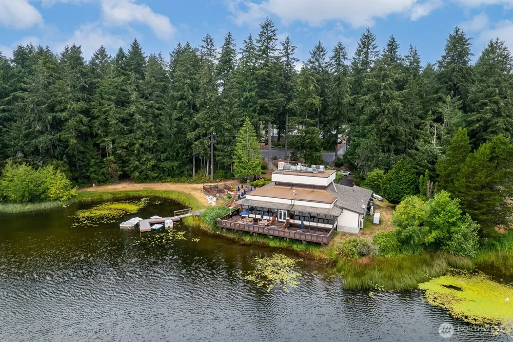 12027 Country Club Drive Anderson Island, WA 98303