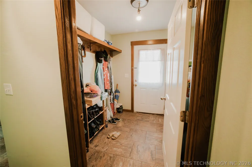 11915 S 24th Street W Oktaha, OK 74450