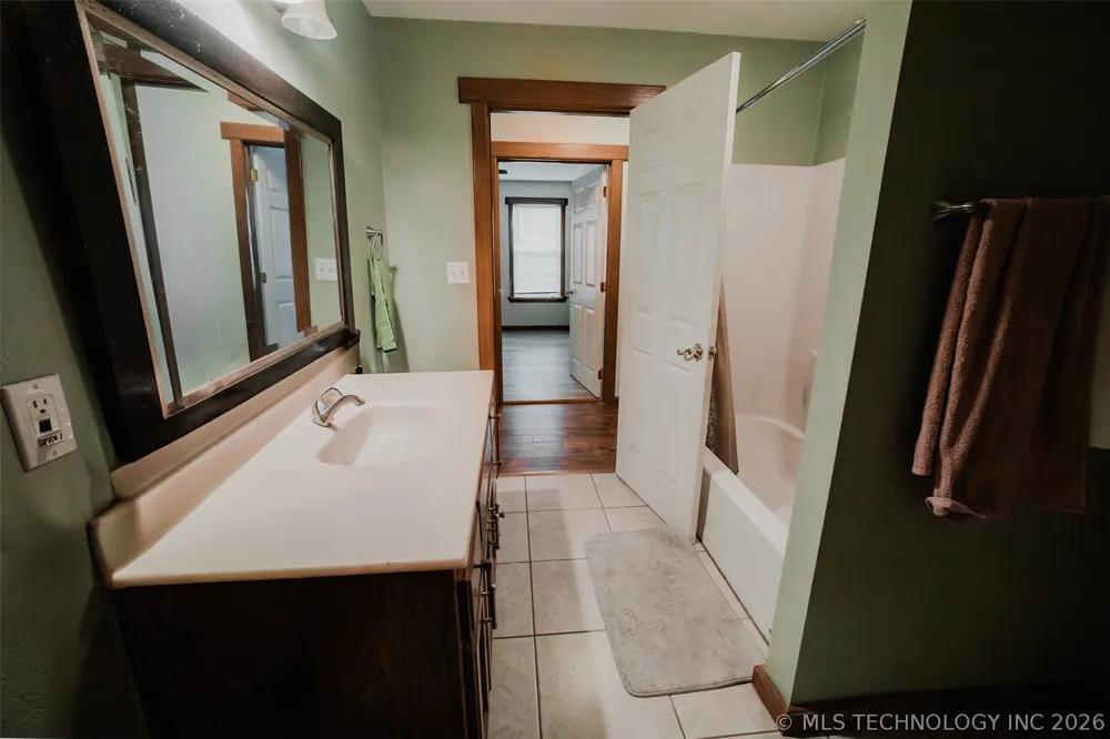 11915 S 24th Street W Oktaha, OK 74450