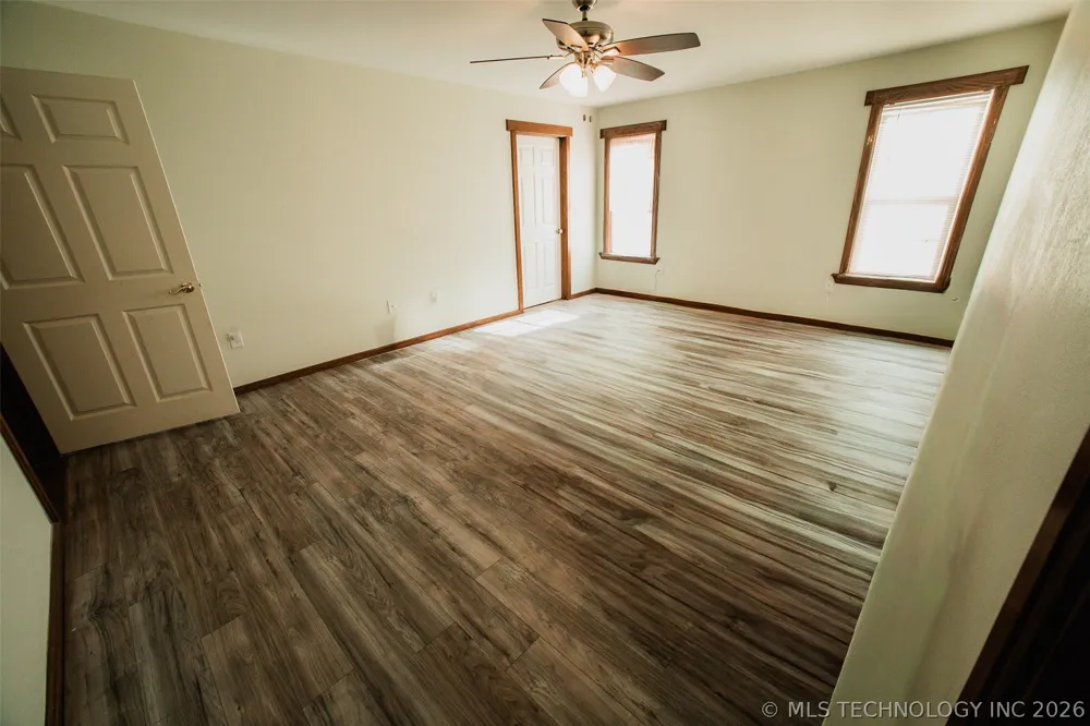 11915 S 24th Street W Oktaha, OK 74450